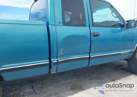 1998 GMC Sierra 1500 Sl Wideside из США, поврежденный, VIN 2GTEK19RXW1540413